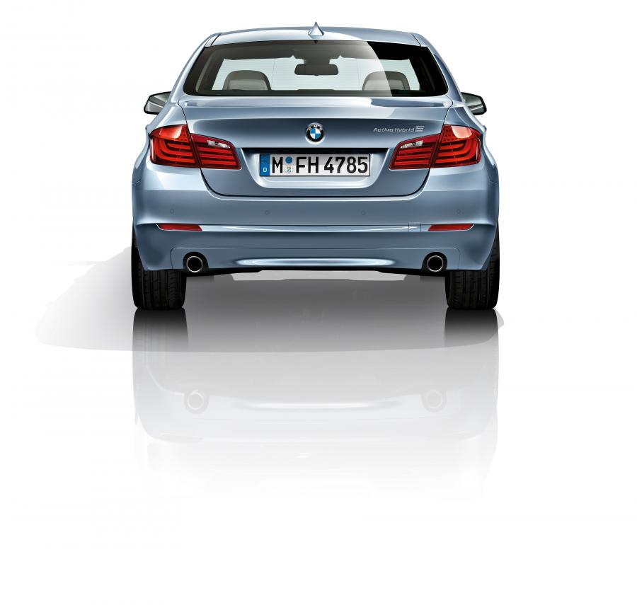  BMW ActiveHybrid 5 Concept 2011 года  (фото 9 из 12)